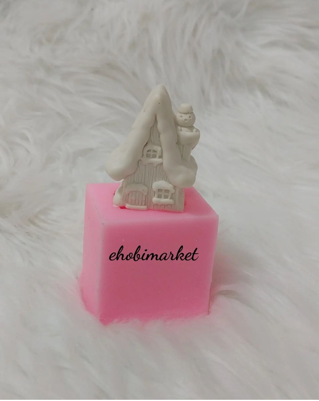 Ufak karlı ev silikon kalip