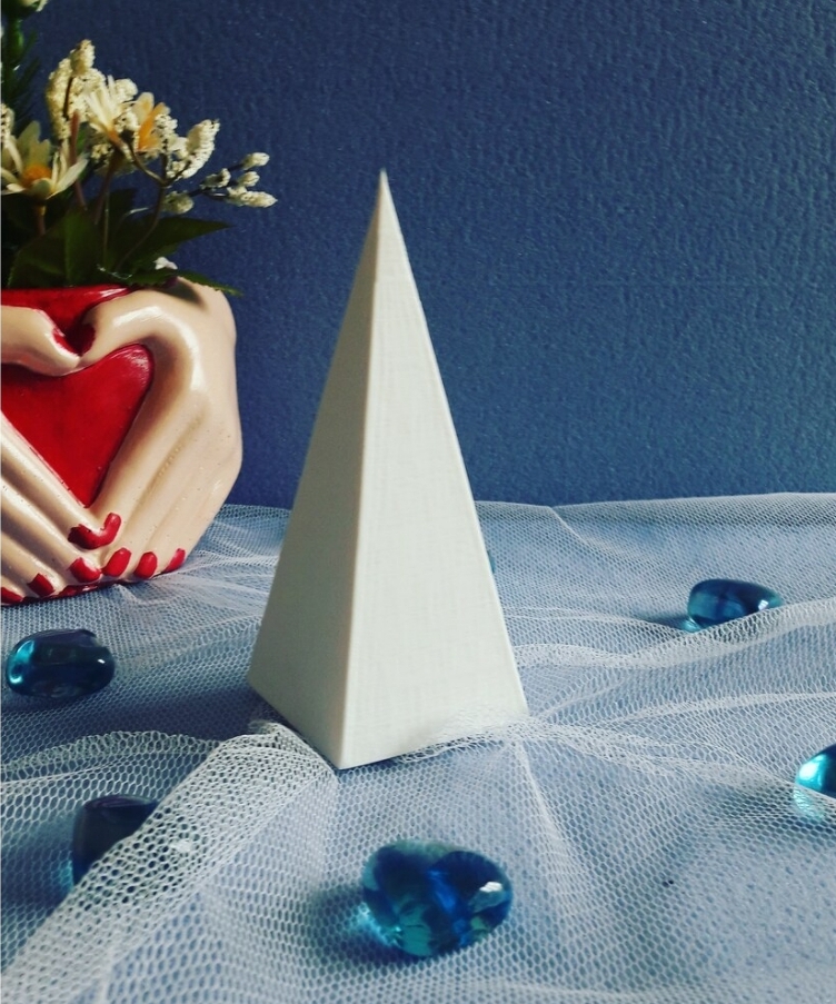 Piramit  ufak boy silikon kalip